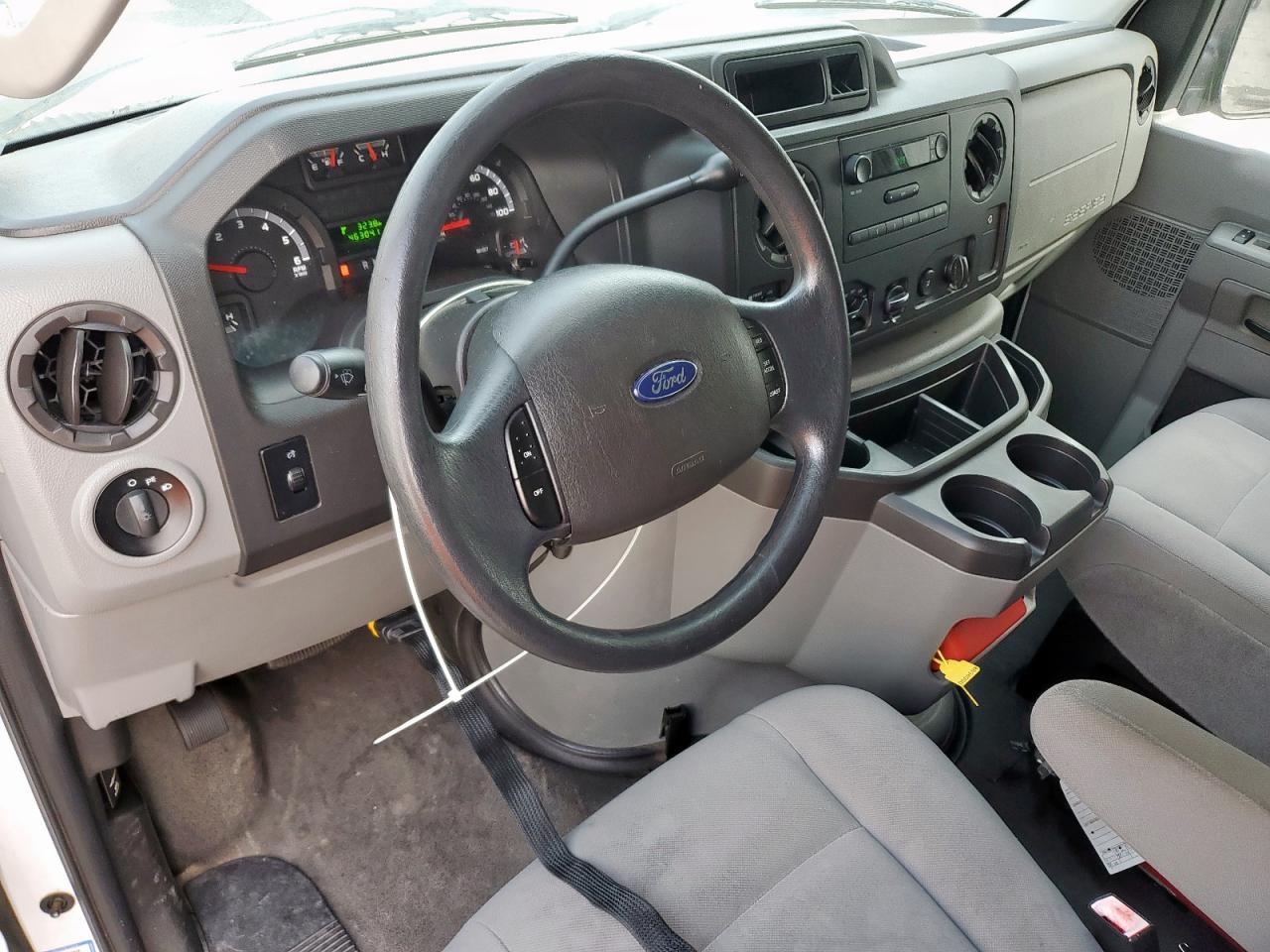 2013 Ford Econoline E350 Super Duty Wagon VIN: 1FBNE3BL3DDA21945 Lot: 92715825