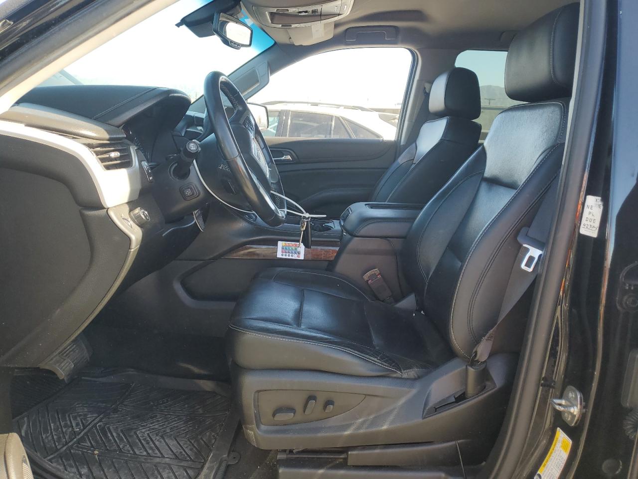 2019 GMC Yukon Xl C1500 Slt VIN: 1GKS1GKC1KR336054 Lot: 92064365