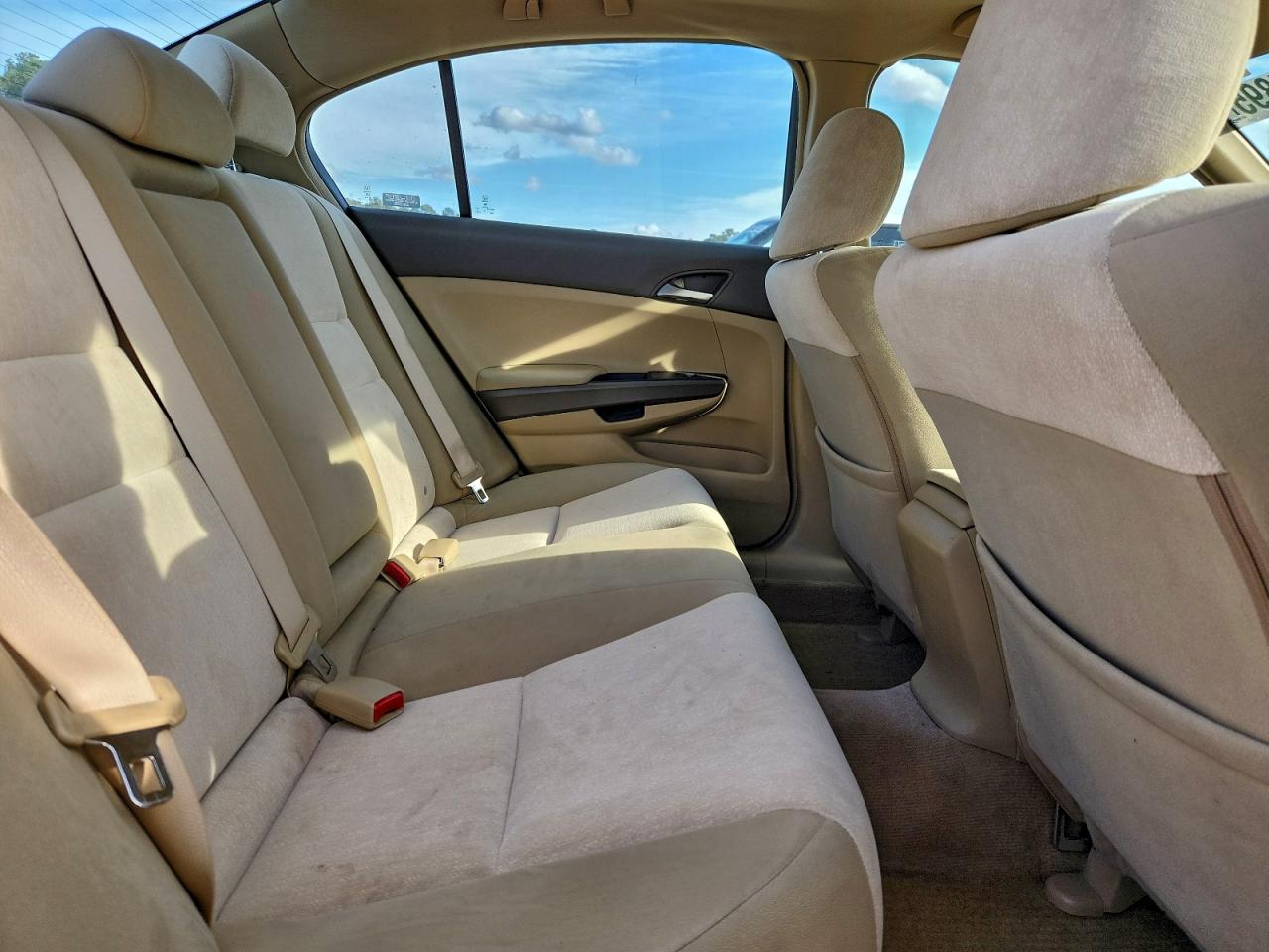 2008 Honda Accord Lx VIN: 1HGCP26358A009810 Lot: 93255895