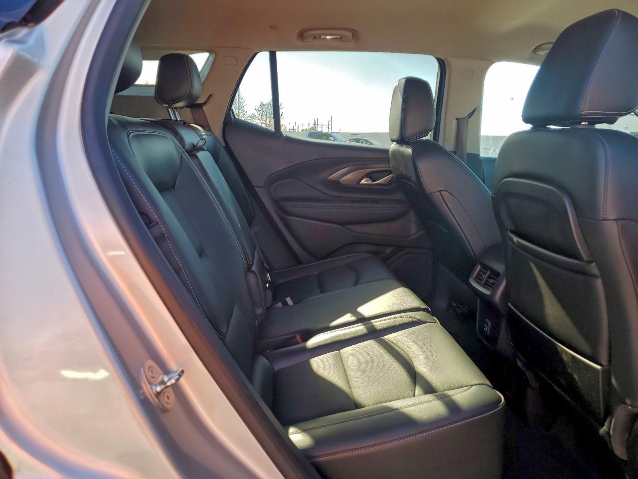 2022 GMC Terrain Slt VIN: 3GKALVEV8NL265776 Lot: 93625875