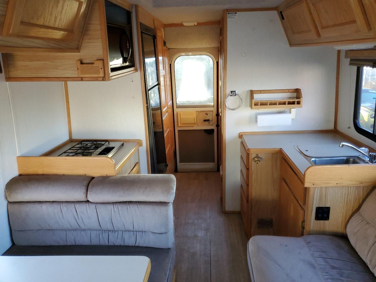 2002 Chevrolet Express G3500 VIN: 1GBJG31G521204355 Lot: 90723895