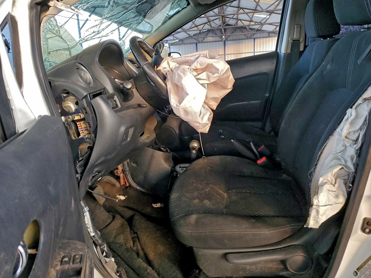 2014 Nissan Versa Note S VIN: 3N1CE2CP9EL390161 Lot: 90698625