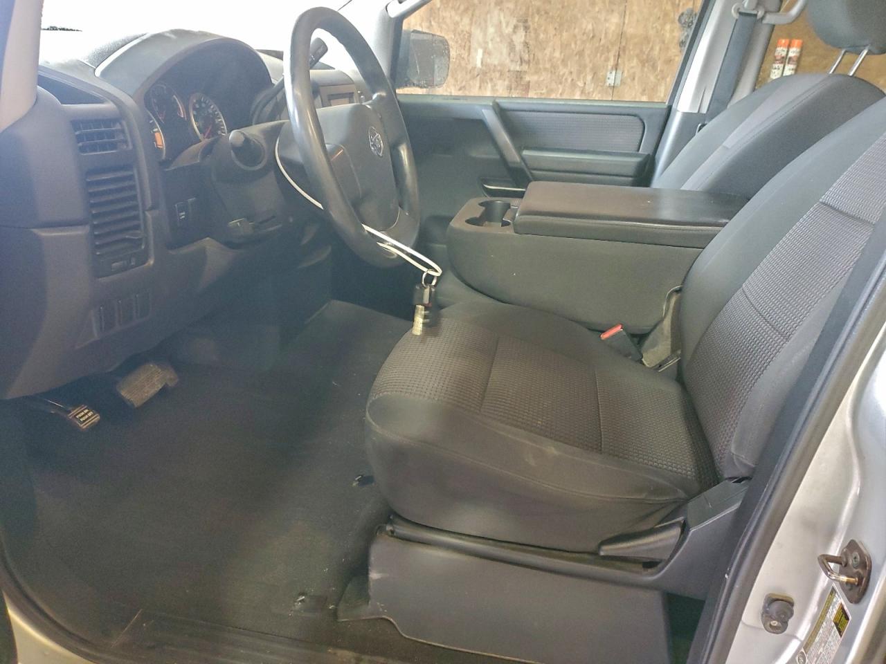 2010 Nissan Titan Xe VIN: 1N6AA0EJ9AN318722 Lot: 94343645