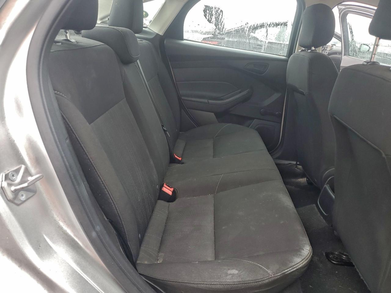 2017 Ford Focus S VIN: 1FADP3E29HL201159 Lot: 92753335