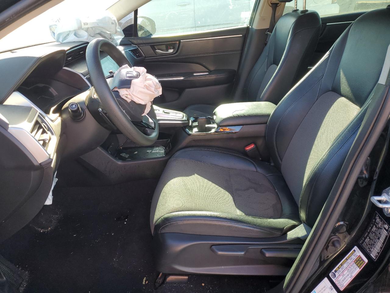 2018 Honda Clarity VIN: JHMZC5F1XJC002008 Lot: 93219475