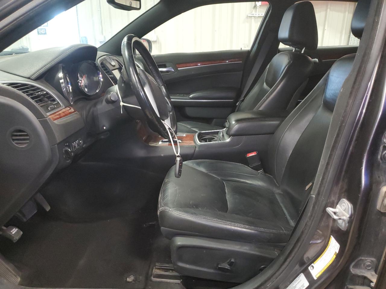 2014 Chrysler 300 VIN: 2C3CCARG1EH383593 Lot: 92440845