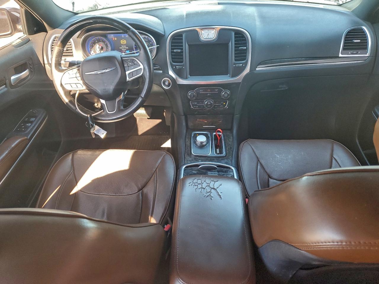 2018 Chrysler 300 Limited VIN: 2C3CCAEG2JH126913 Lot: 91474985