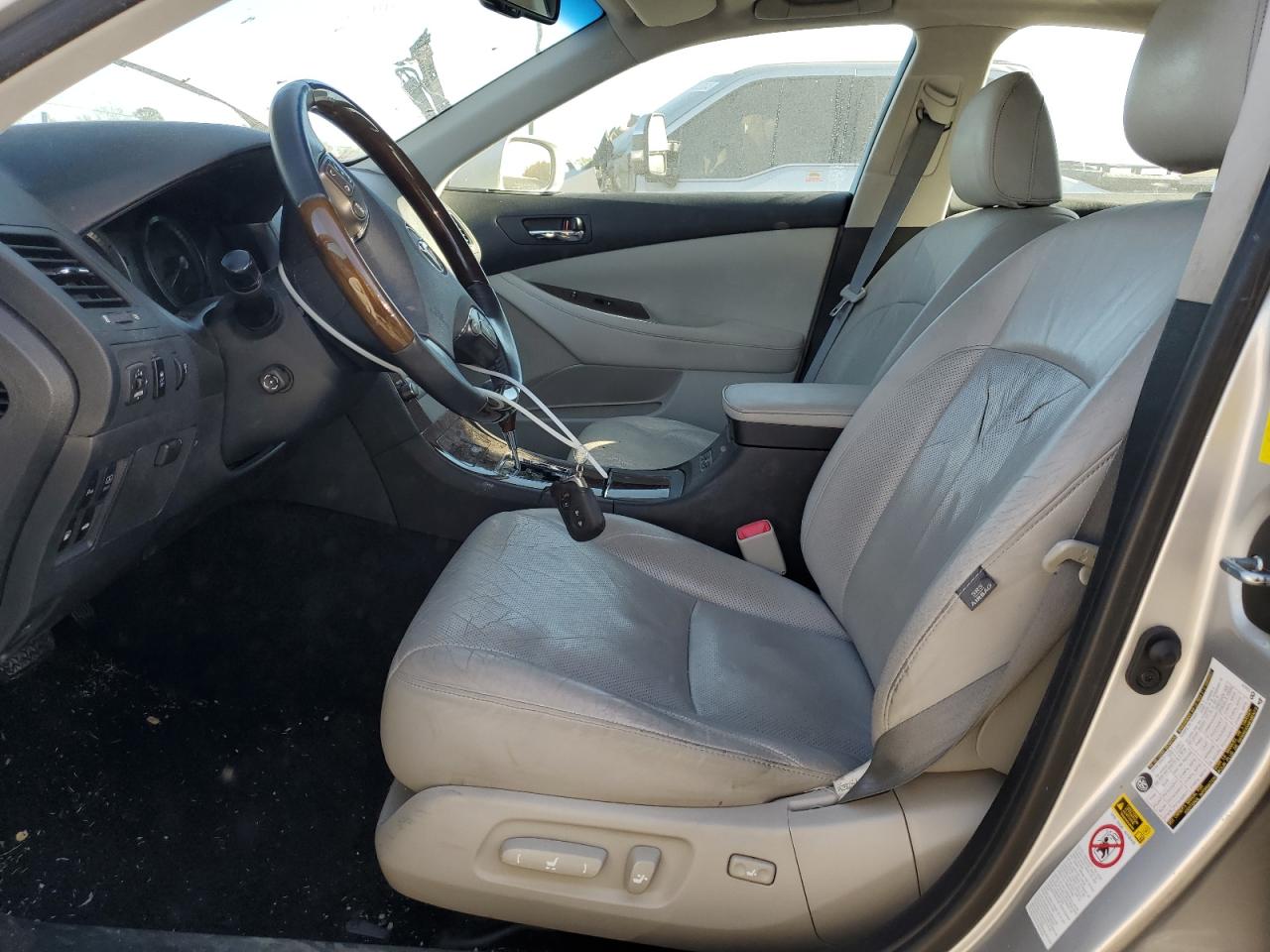 2011 Lexus Es 350 VIN: JTHBK1EG0B2420572 Lot: 92879695