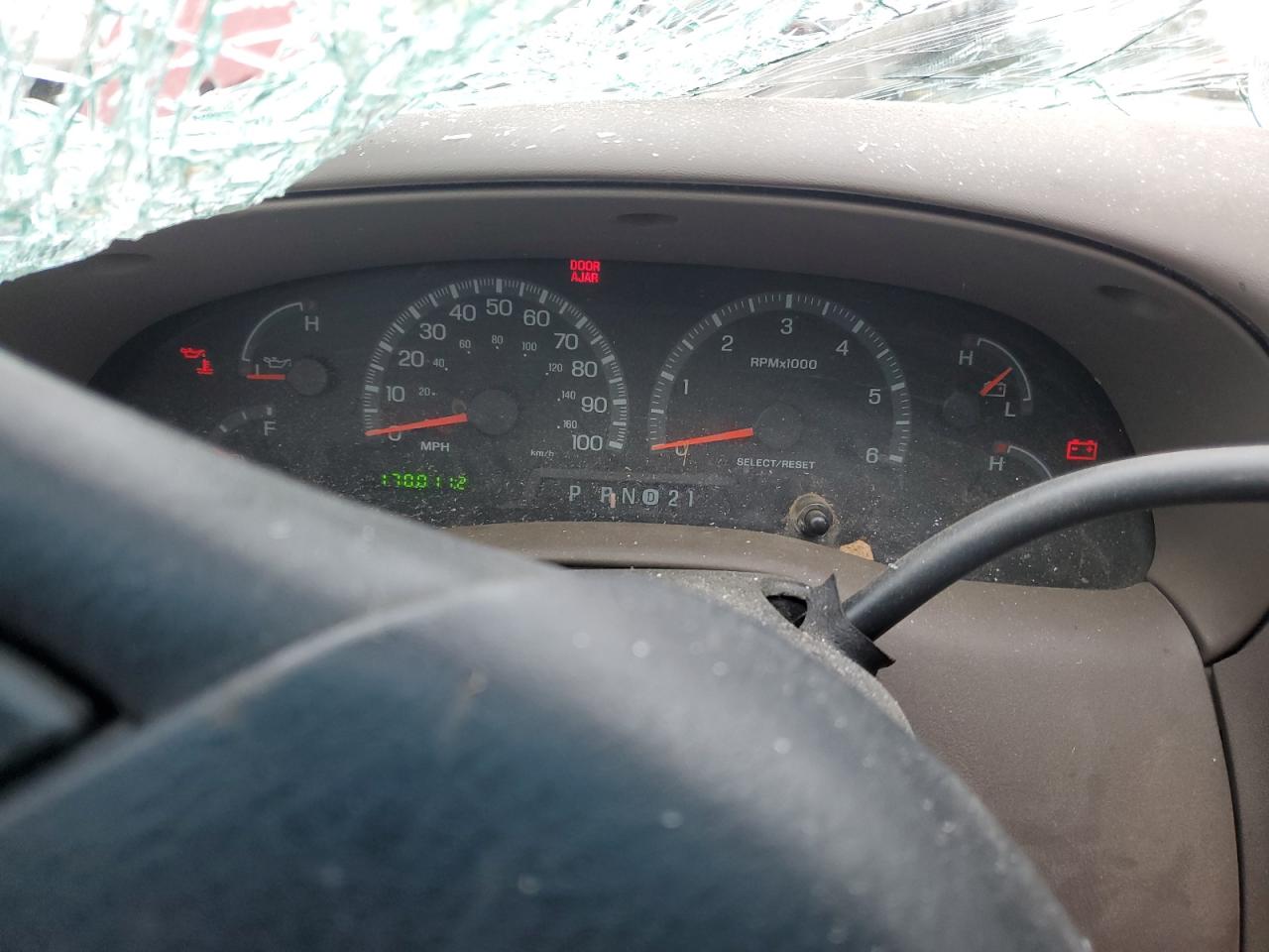 1999 Ford F150 VIN: 1FTRX17L1XNB96410 Lot: 92224395