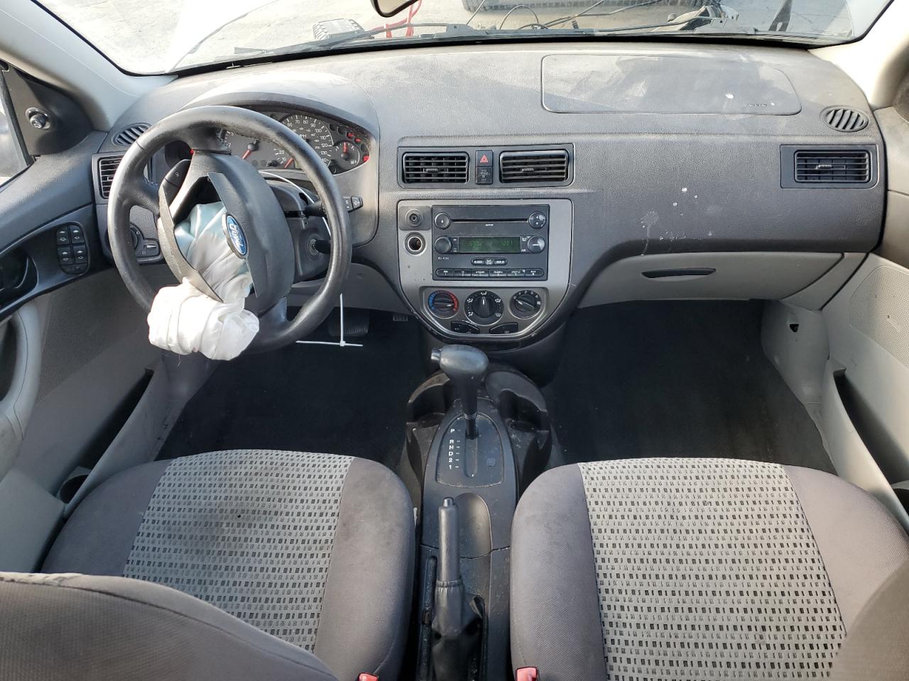 2007 Ford Focus Zx4 VIN: 1FAFP34N47W306175 Lot: 93537175