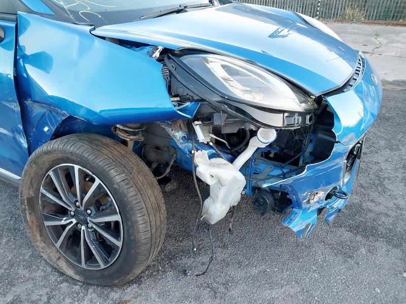 2023 FORD PUMA 1.0 ECOBOOST HYBRID MHEV TITANIUM 5DR