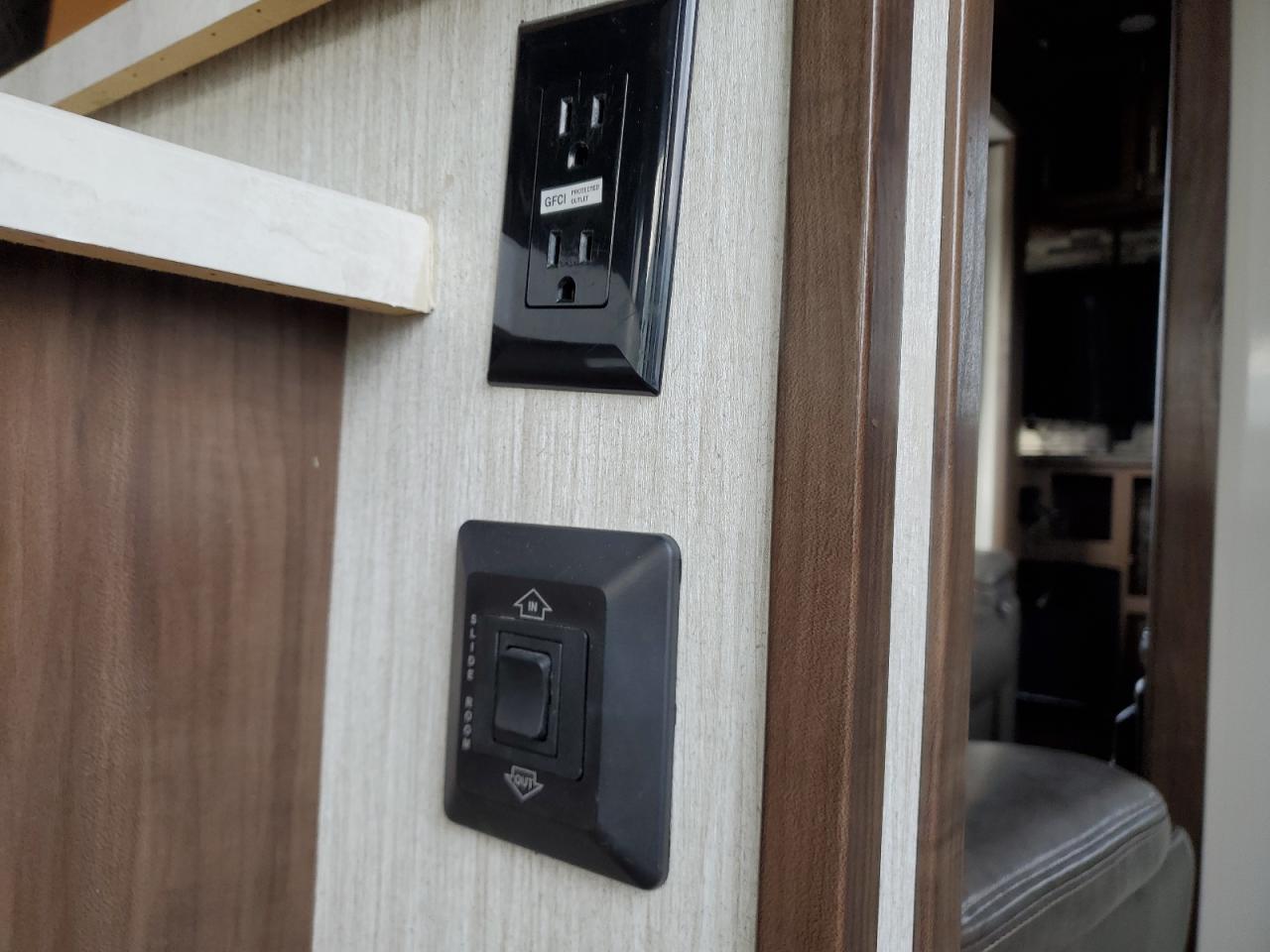 2019 Arct Trailer VIN: 5ZT3CKWB0K2703533 Lot: 93005405