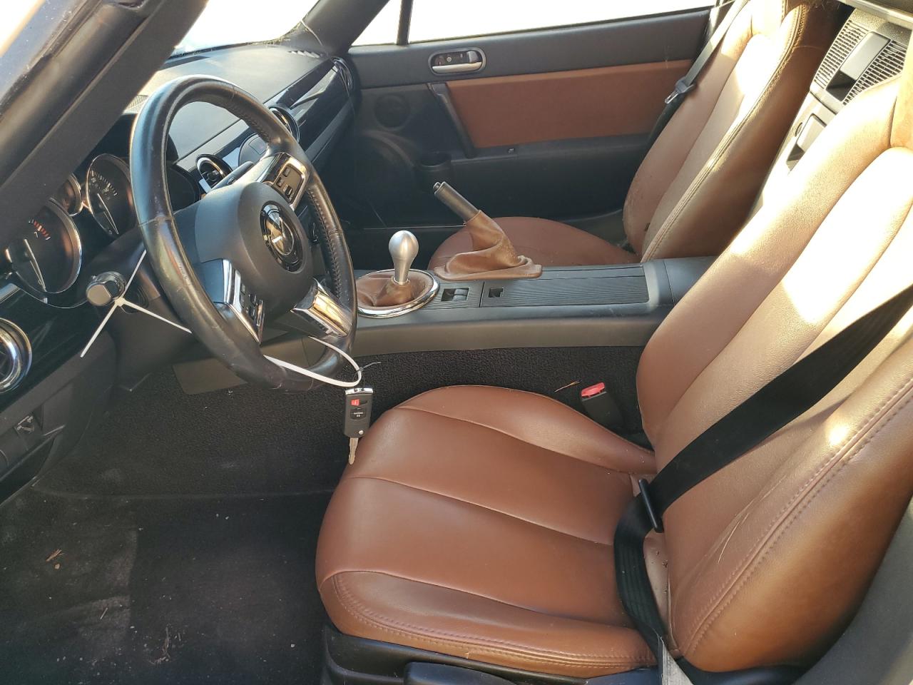 2008 Mazda Mx-5 Miata VIN: JM1NC25F580138666 Lot: 91678535