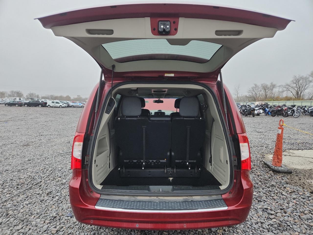 2012 Chrysler Town & Country Touring L VIN: 2C4RC1CG5CR124630 Lot: 93742205