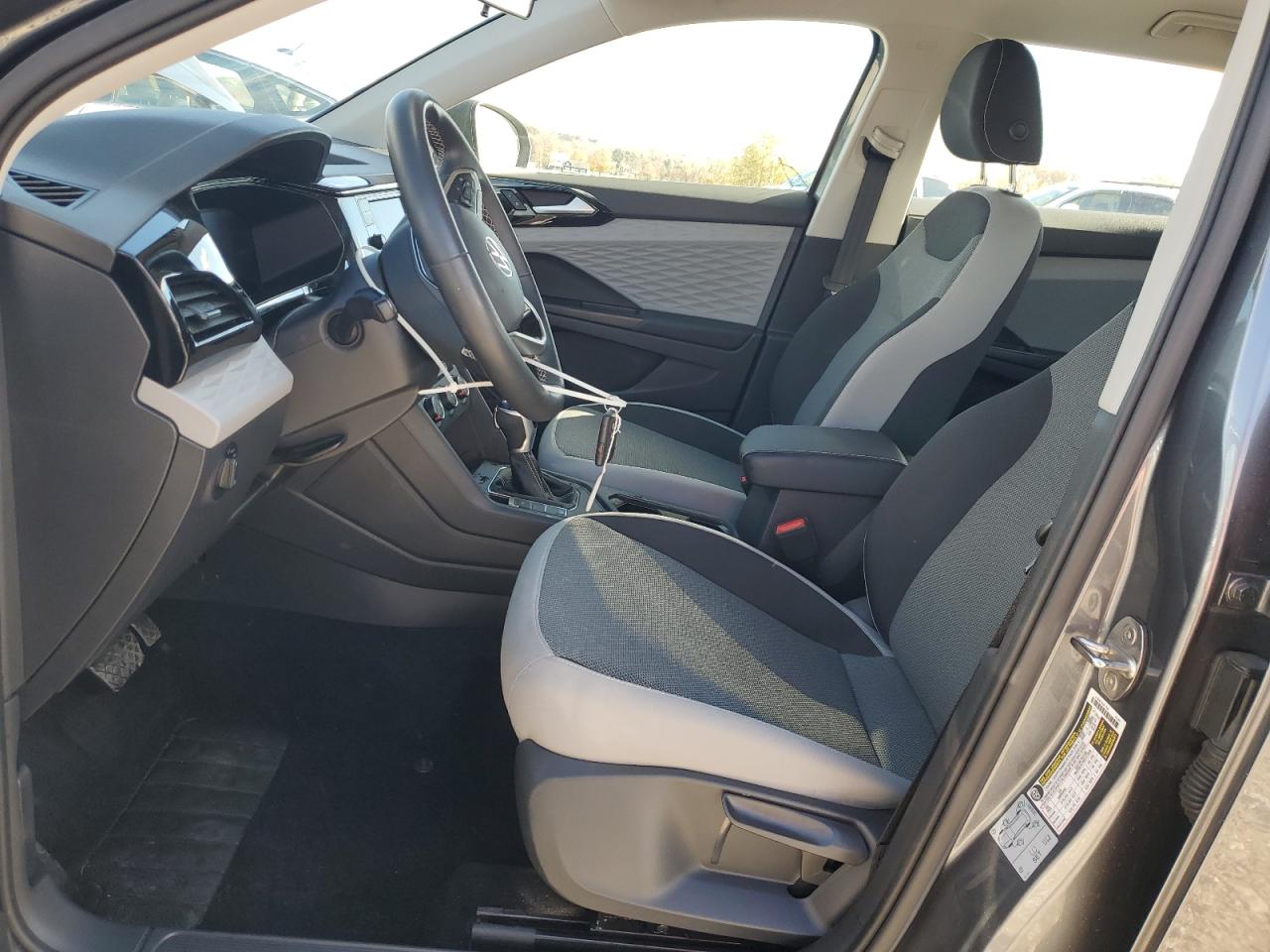 2022 Volkswagen Taos S VIN: 3VVDX7B22NM047461 Lot: 90823865