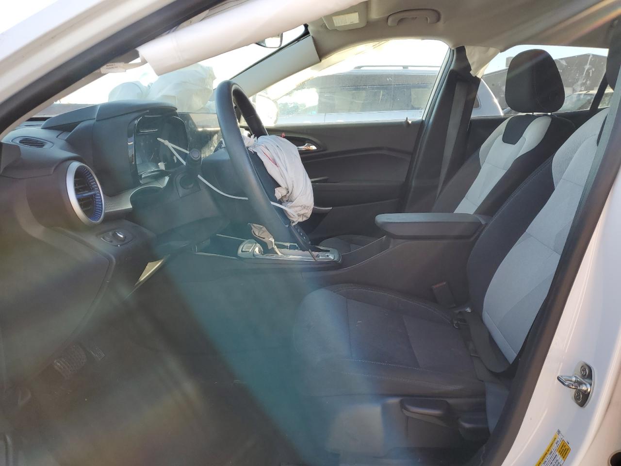 2024 Chevrolet Trax Ls VIN: KL77LFE22RC049051 Lot: 92634475