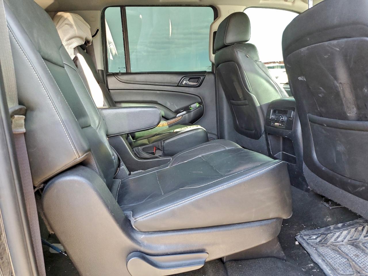 2016 Chevrolet Suburban K1500 Ltz VIN: 1GNSKJKC1GR414658 Lot: 93249165