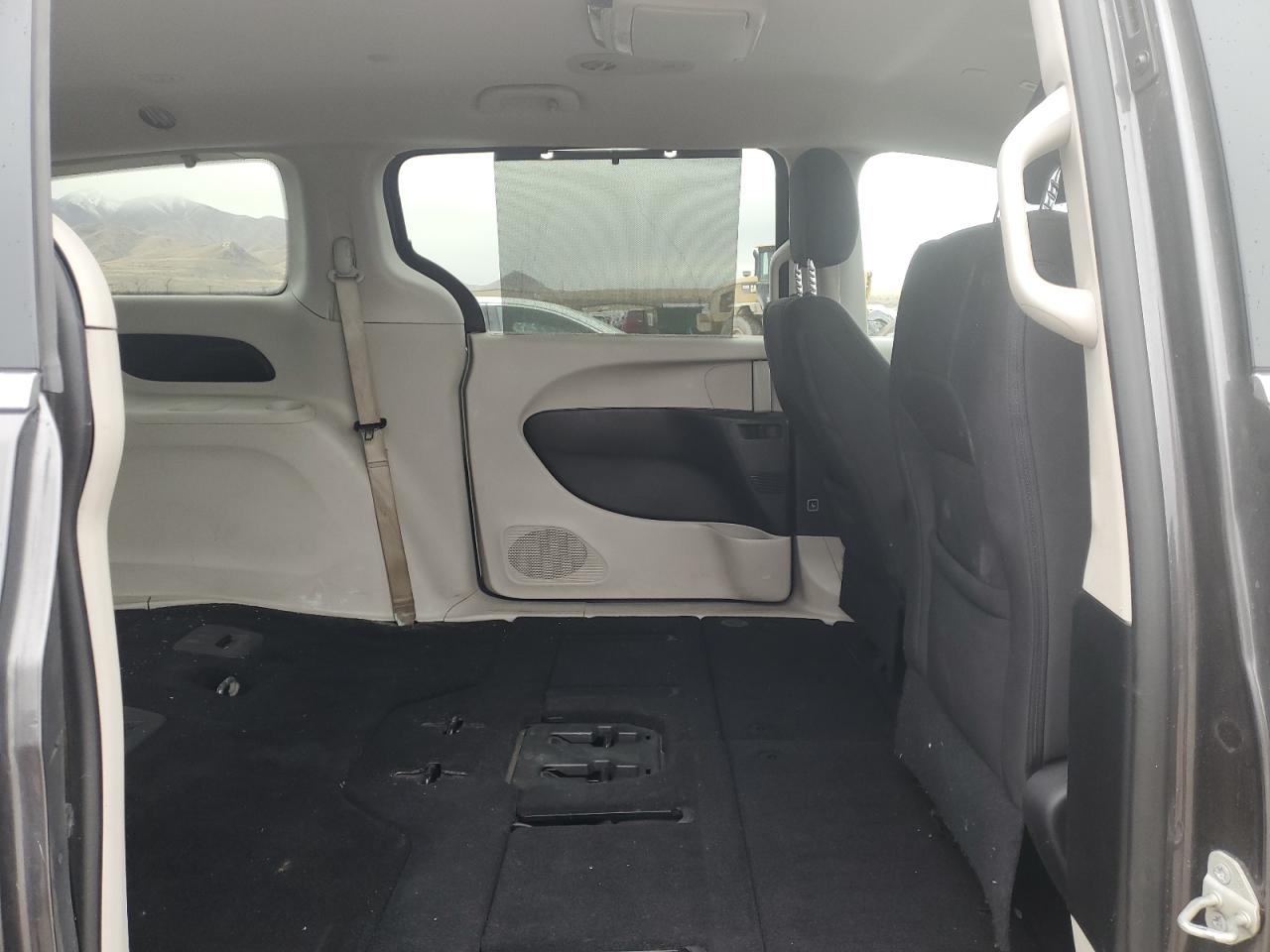 2018 Chrysler Pacifica Touring Plus VIN: 2C4RC1FG5JR126113 Lot: 93671665