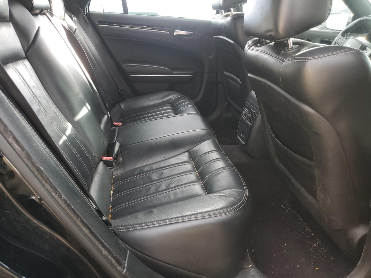 2017 Chrysler 300 S VIN: 2C3CCABG9HH645522 Lot: 91818345