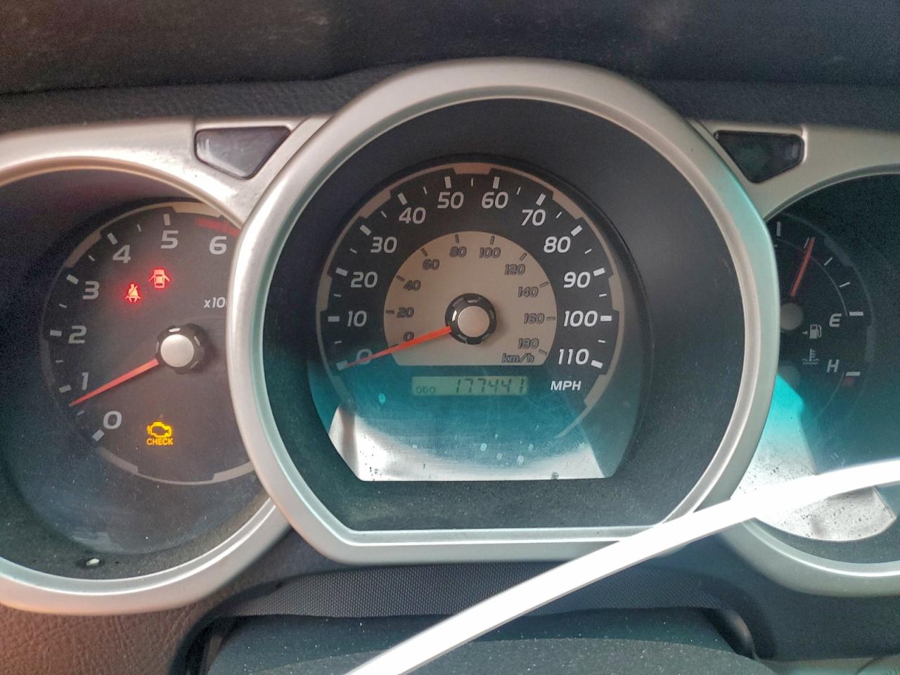 2003 Toyota 4Runner Sr5 VIN: JTEBU14R138005835 Lot: 94465955