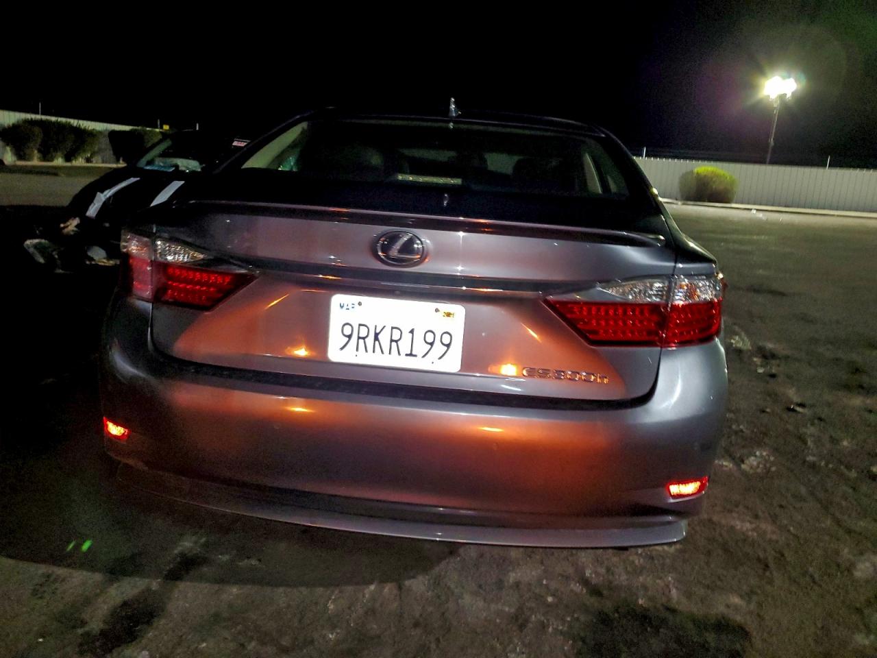 2015 Lexus Es 300H VIN: 084580 Lot: 94421925