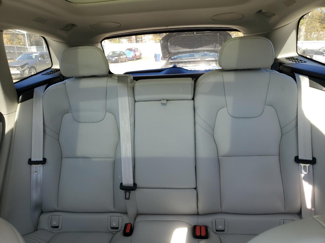 2024 Volvo Xc60 Plus VIN: YV4H60DL3R1800401 Lot: 92654335