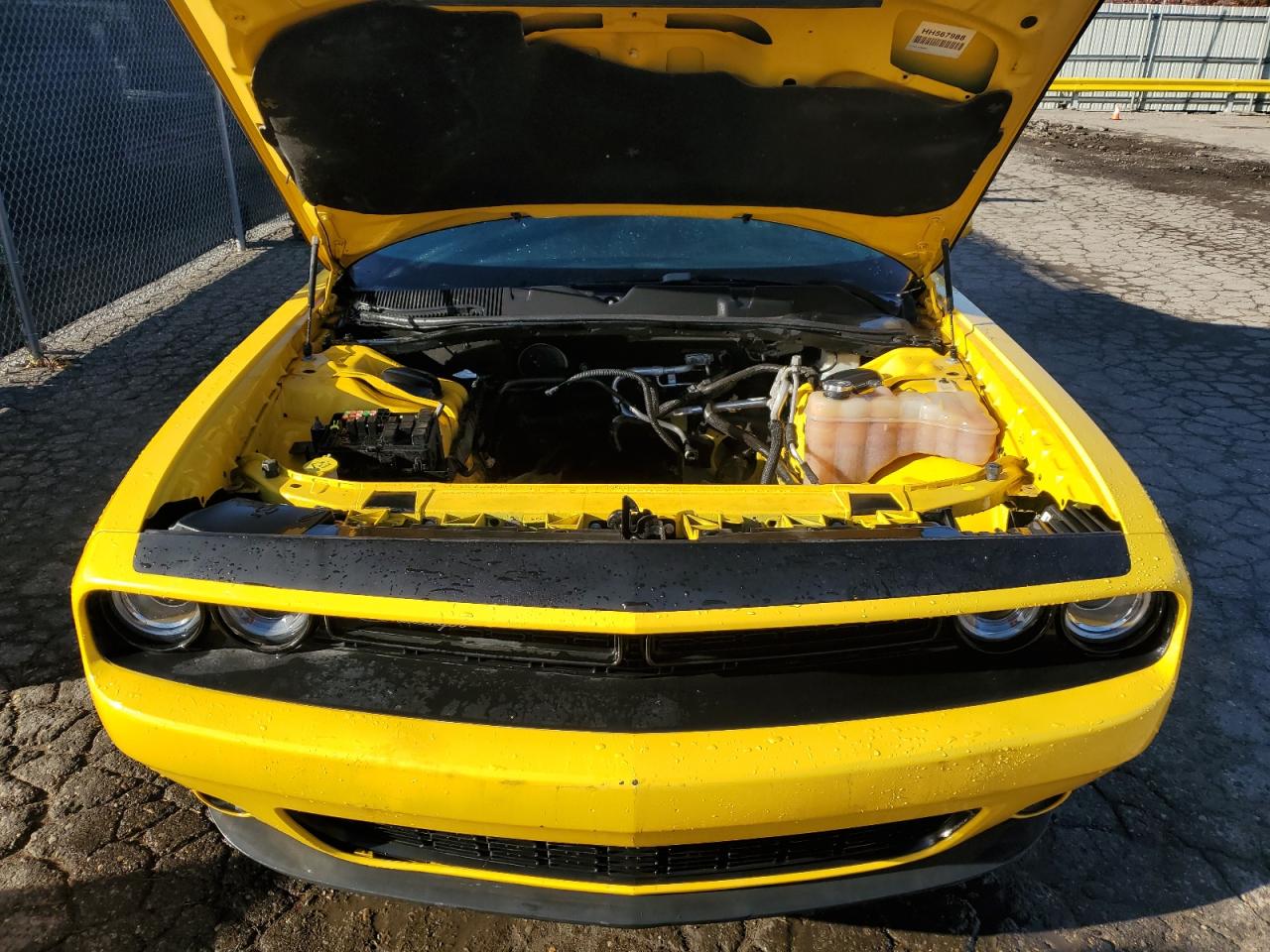 2017 Dodge Challenger R/T VIN: 2C3CDZBT3HH567988 Lot: 84300615