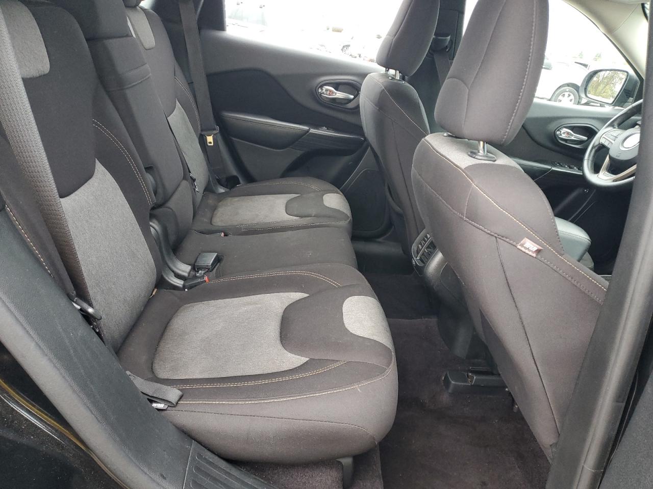 2017 Jeep Cherokee Sport VIN: 1C4PJLAB2HW560267 Lot: 91621745