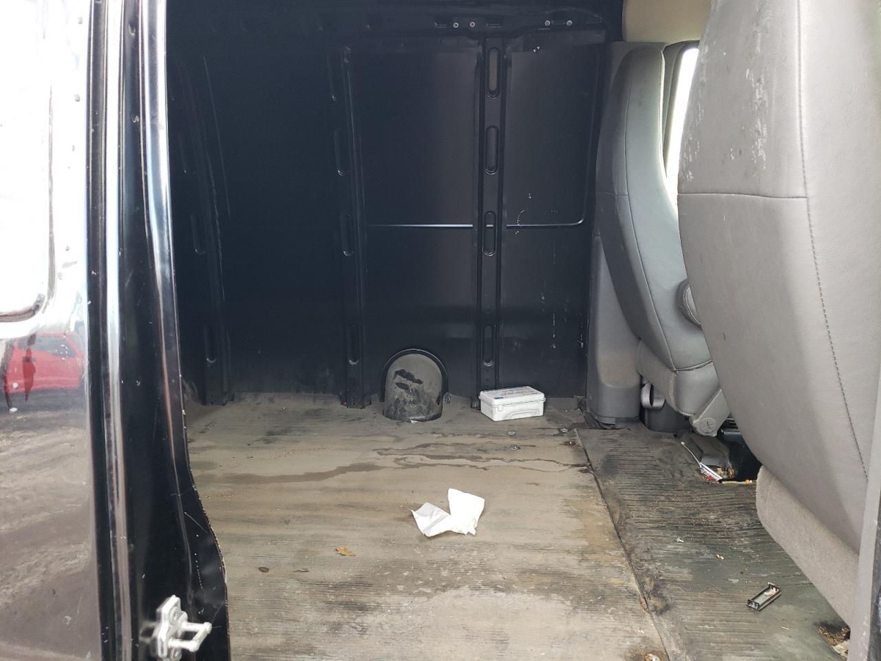 2012 GMC Savana Delivery Van VIN: 1GTW7FBA9C1155157 Lot: 92912115