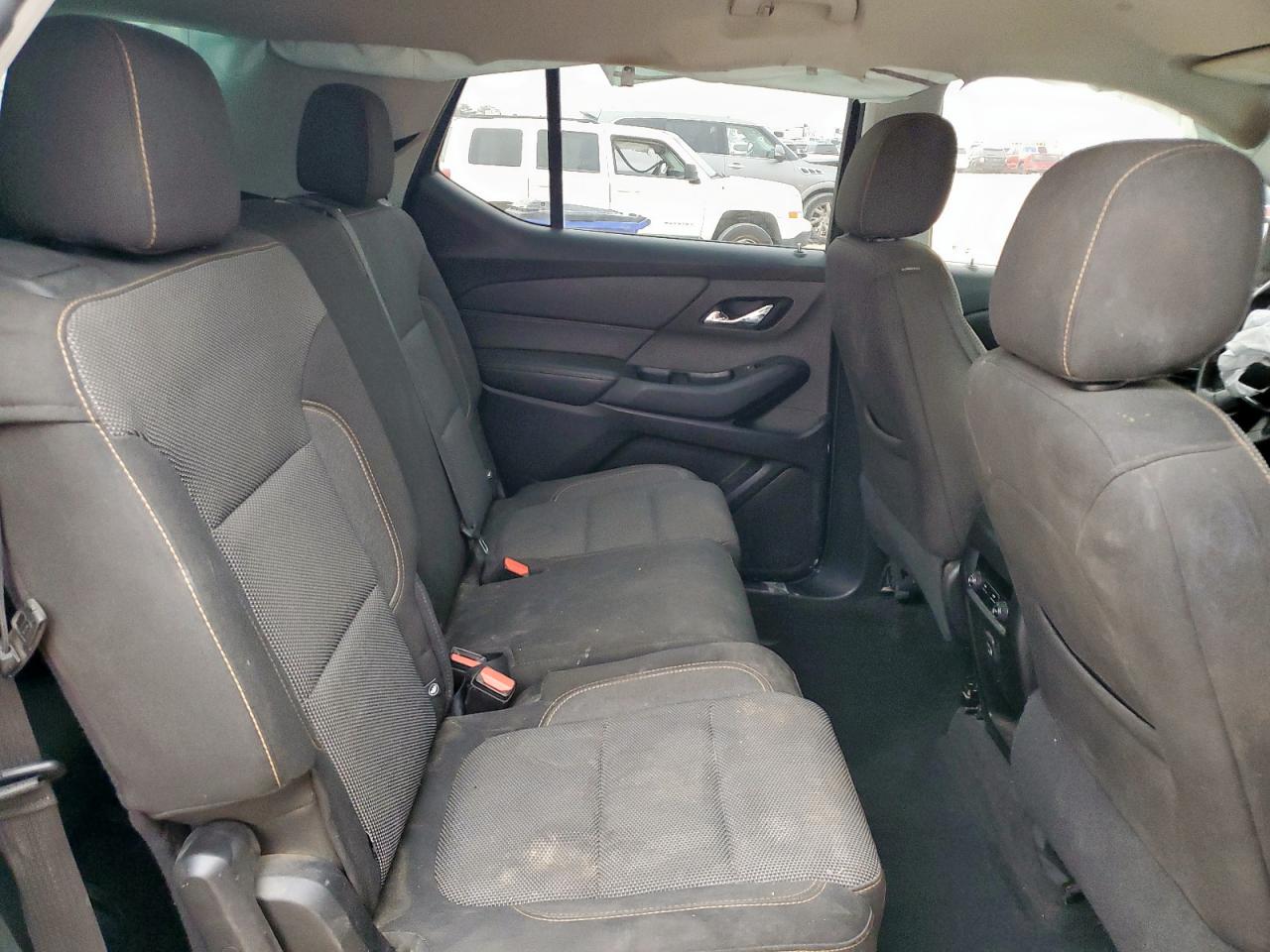 2019 Chevrolet Traverse Ls VIN: 1GNERFKW4KJ174710 Lot: 93438745