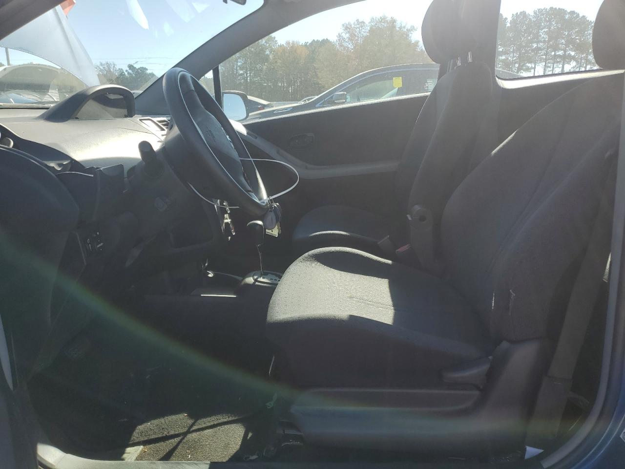 2009 Toyota Yaris VIN: JTDJT903195229409 Lot: 93008505