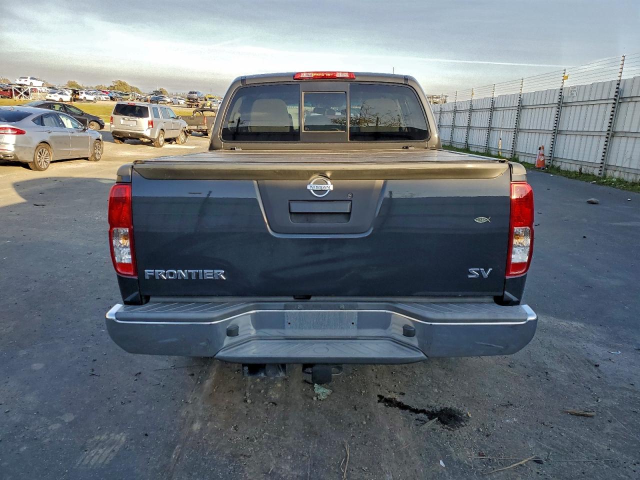 2015 Nissan Frontier S VIN: 1N6AD0ER8FN750688 Lot: 94500855