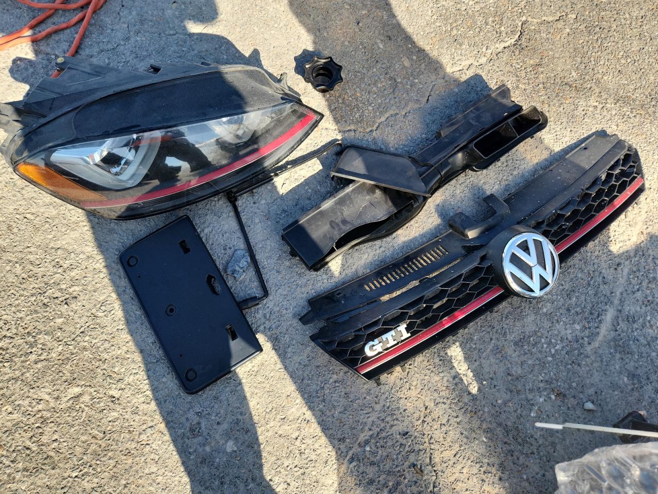 2015 Volkswagen Gti VIN: 3VW4T7AU7FM052280 Lot: 92053825