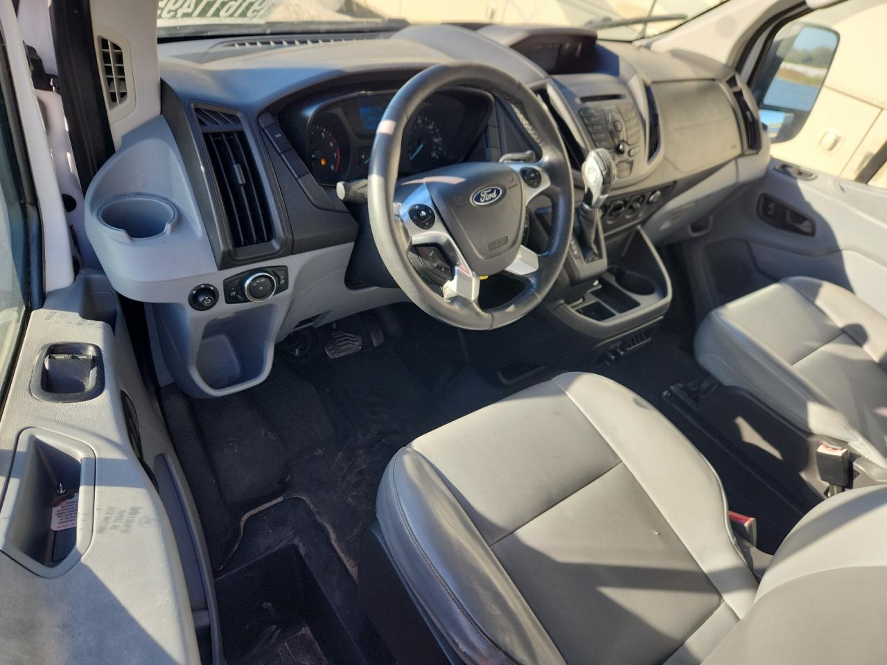 2015 Ford Transit T-250 Delivery Van VIN: 1FTNR2CM0FKA05234 Lot: 94841665