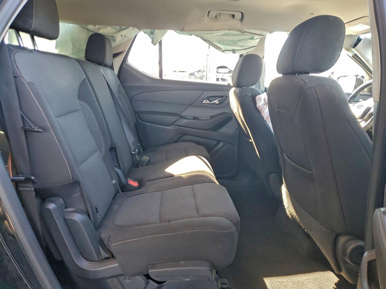 2020 Chevrolet Traverse Ls VIN: 1GNERFKW9LJ109904 Lot: 94308635