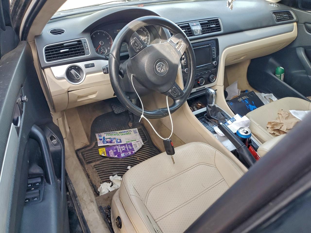 2013 Volkswagen Passat Se VIN: 1VWBH7A32DC116675 Lot: 94155105