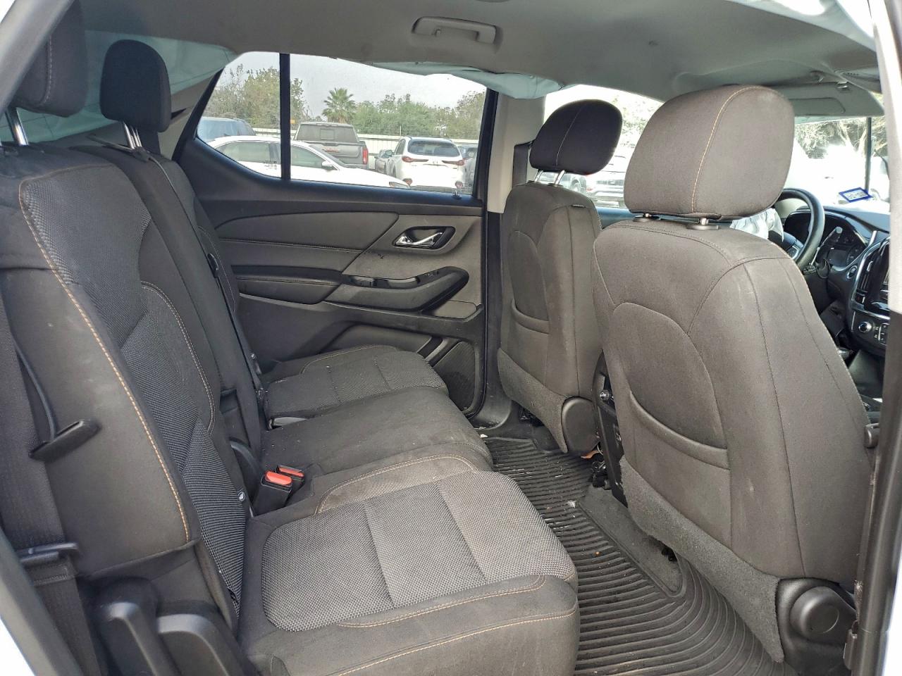 2019 Chevrolet Traverse Ls VIN: 1GNERFKW6KJ158413 Lot: 94167065