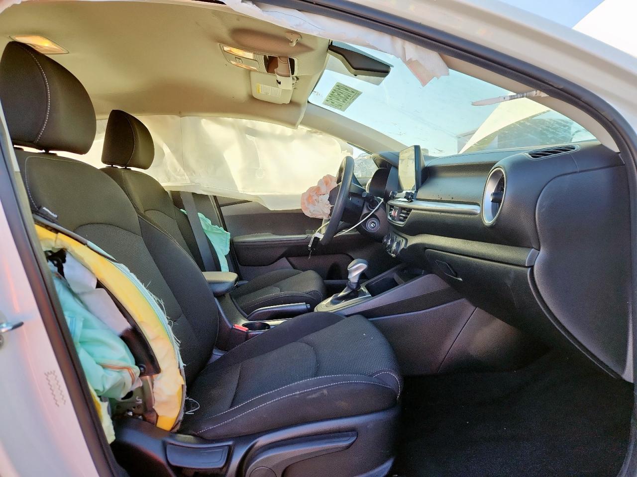 2021 Kia Forte Fe VIN: 3KPF24AD1ME359559 Lot: 91850915