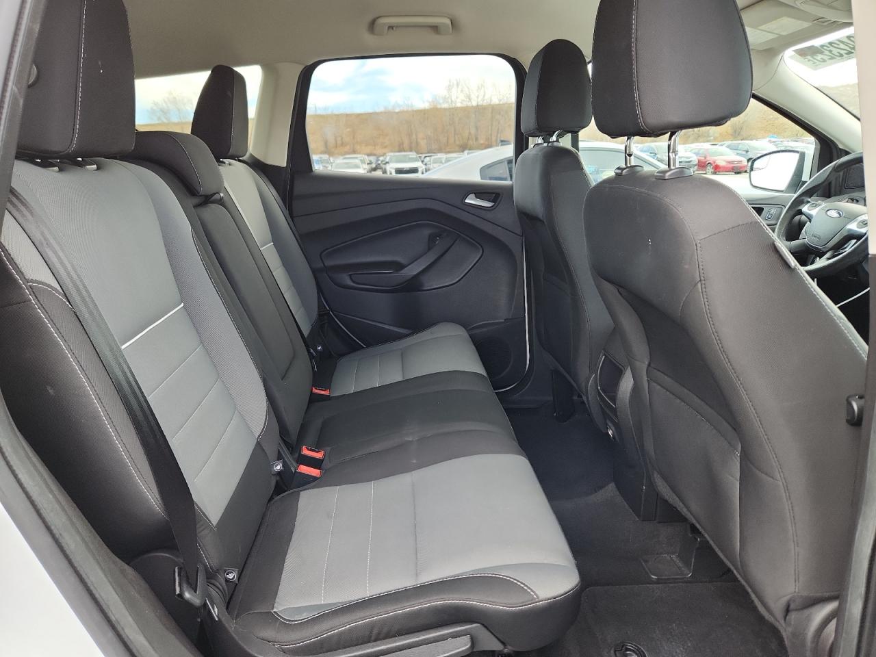 2013 Ford Escape Se VIN: 1FMCU9GX9DUB09205 Lot: 92942325