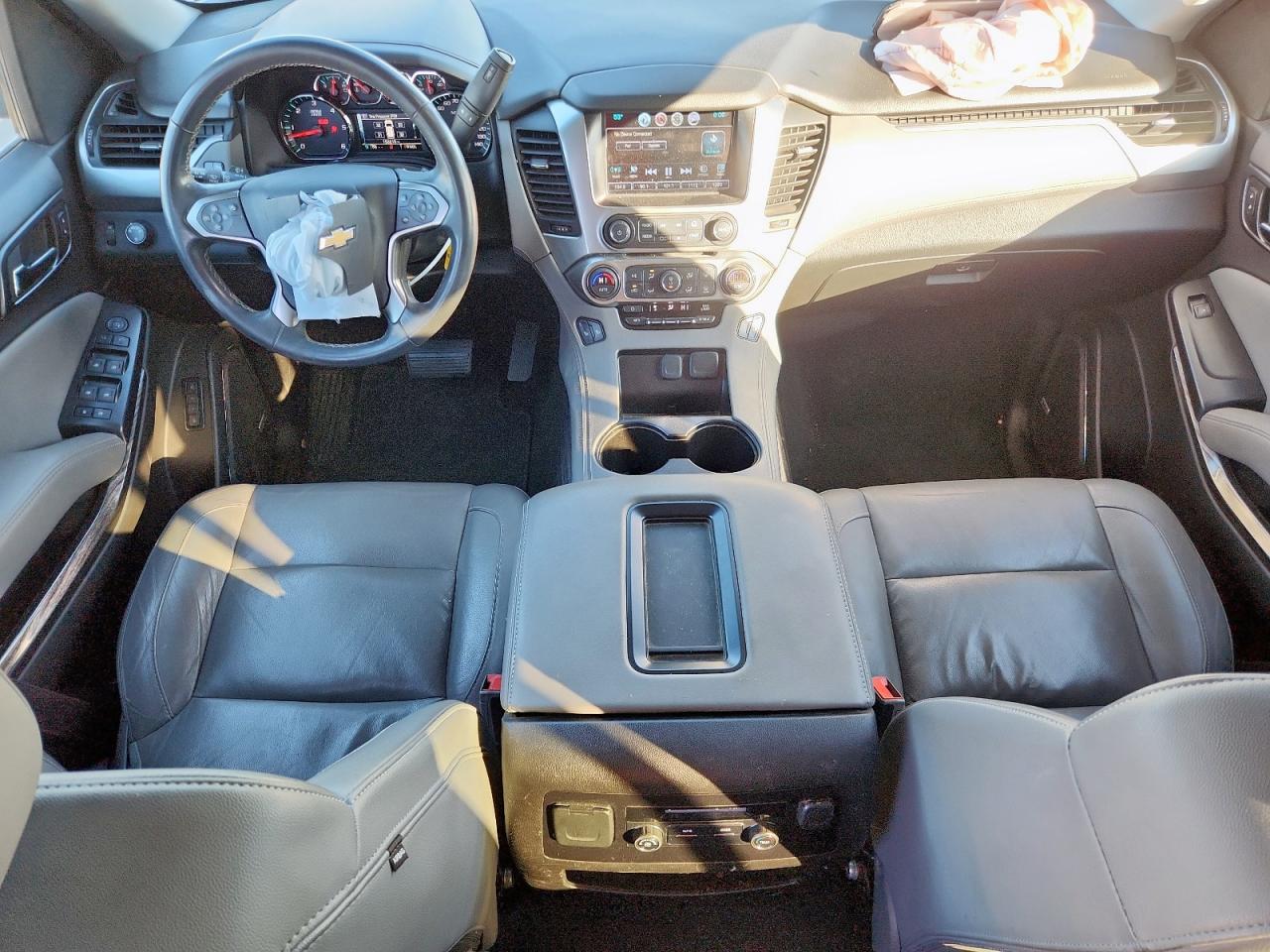 2017 Chevrolet Suburban C1500 Lt VIN: 1GNSCHKC6HR157505 Lot: 92344065