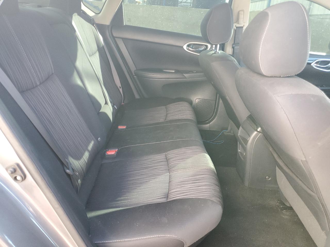 2016 Nissan Sentra S VIN: 3N1AB7AP1GL677562 Lot: 91123545