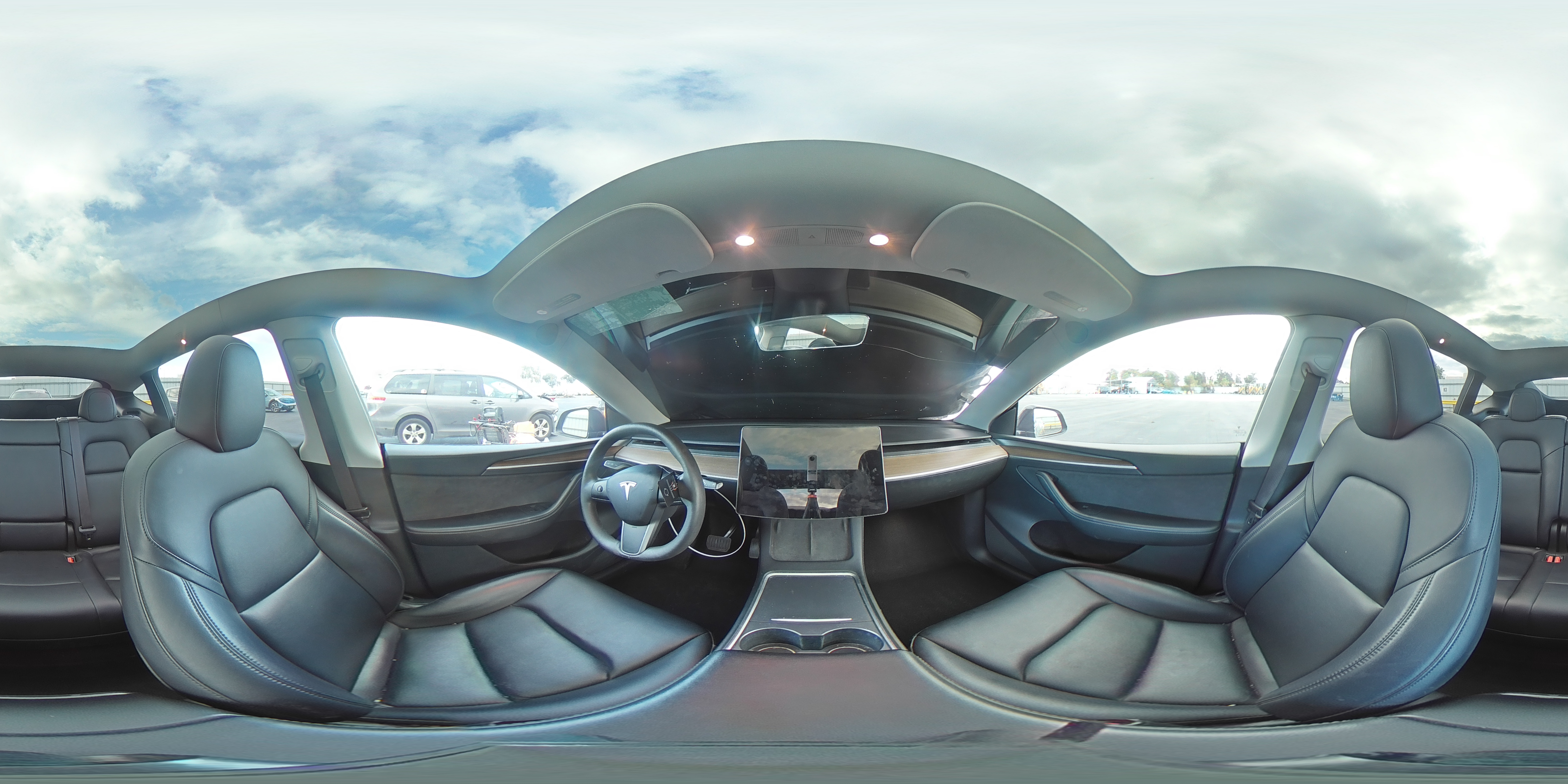 2023 Tesla Model Y VIN: 7SAYGDEE2PF760231 Lot: 93517345