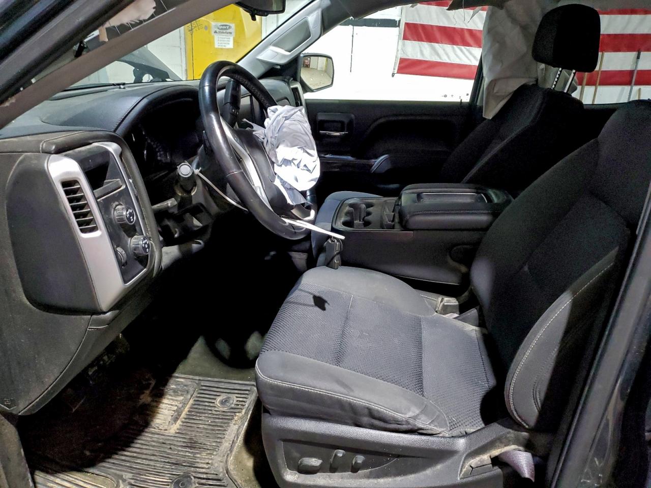 2017 GMC Sierra K1500 Sle VIN: 1GTV2MEC3HZ230987 Lot: 93620875