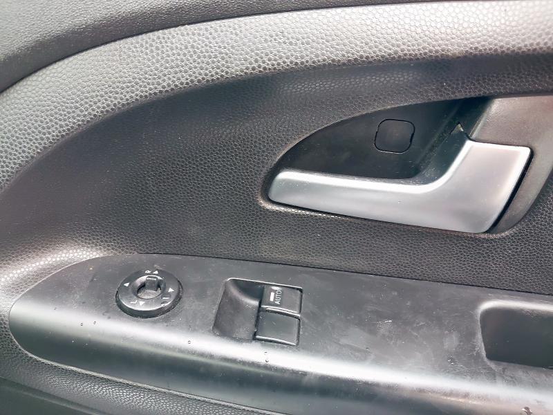 2010 KIA VENGA 1.6 2 5DR AUTO