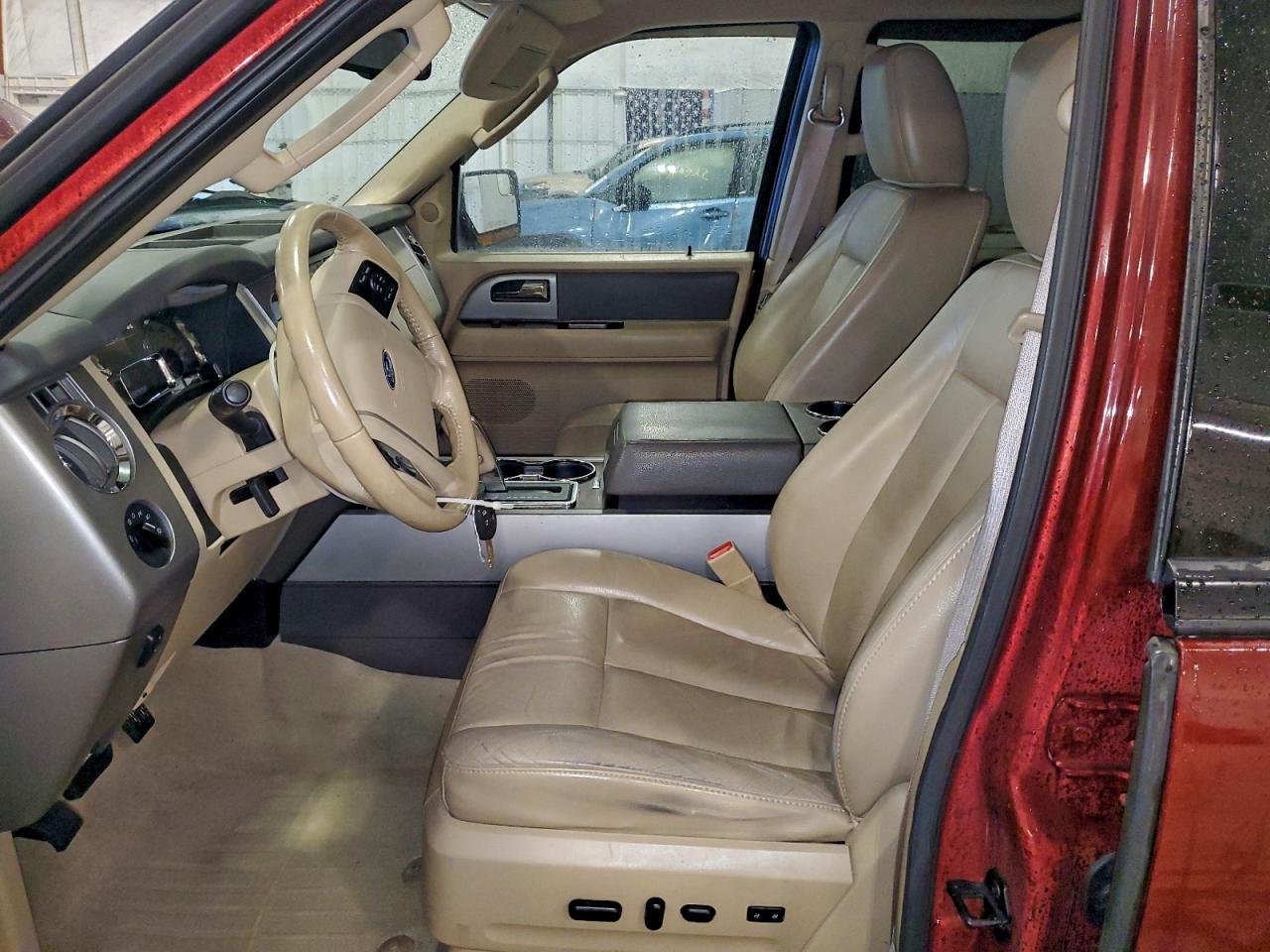 2012 Ford Expedition Xlt VIN: 1FMJU1J53CEF29650 Lot: 94293325