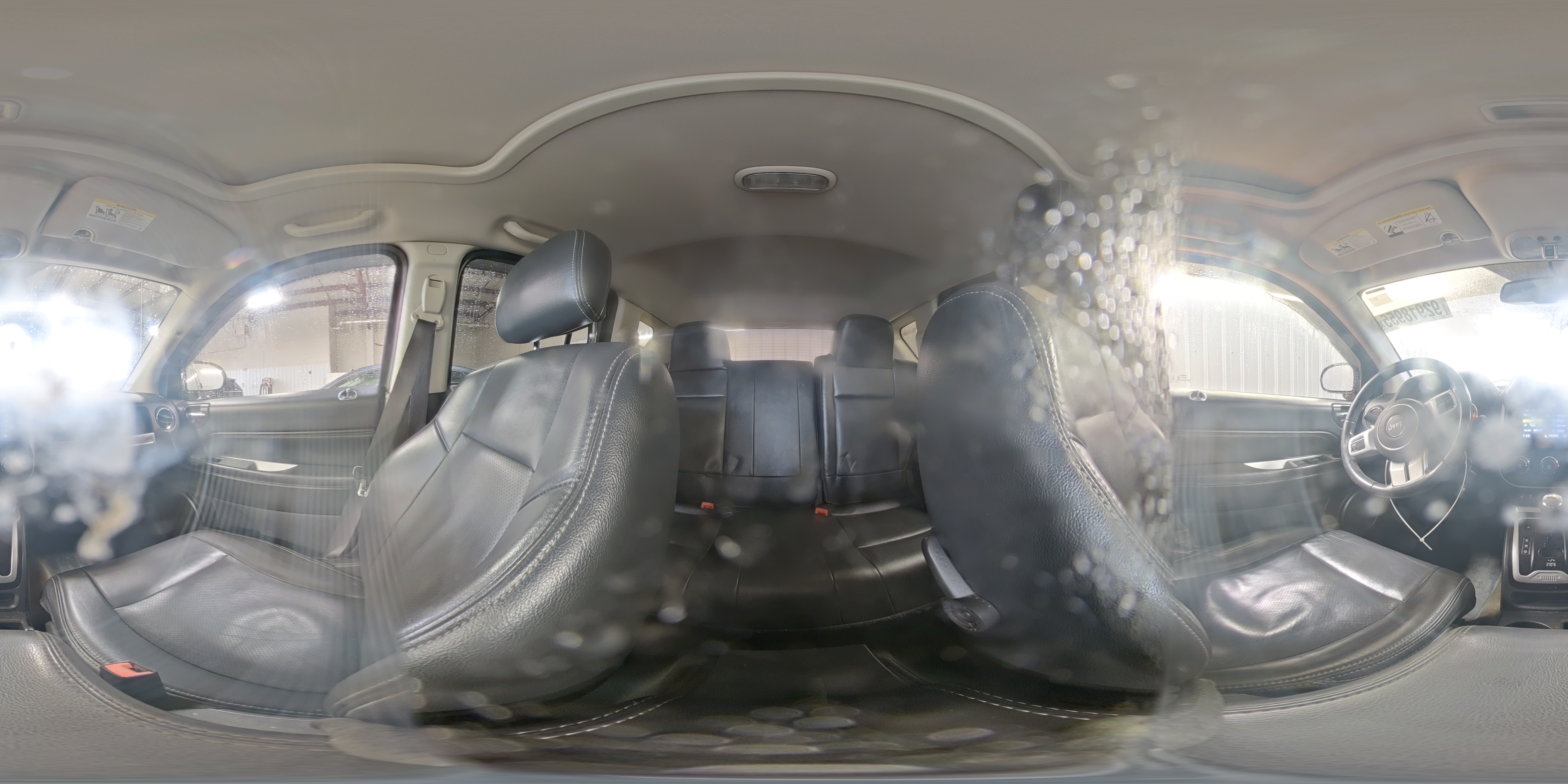 2016 Jeep Compass Latitude VIN: 1C4NJDEB9GD746020 Lot: 92918955