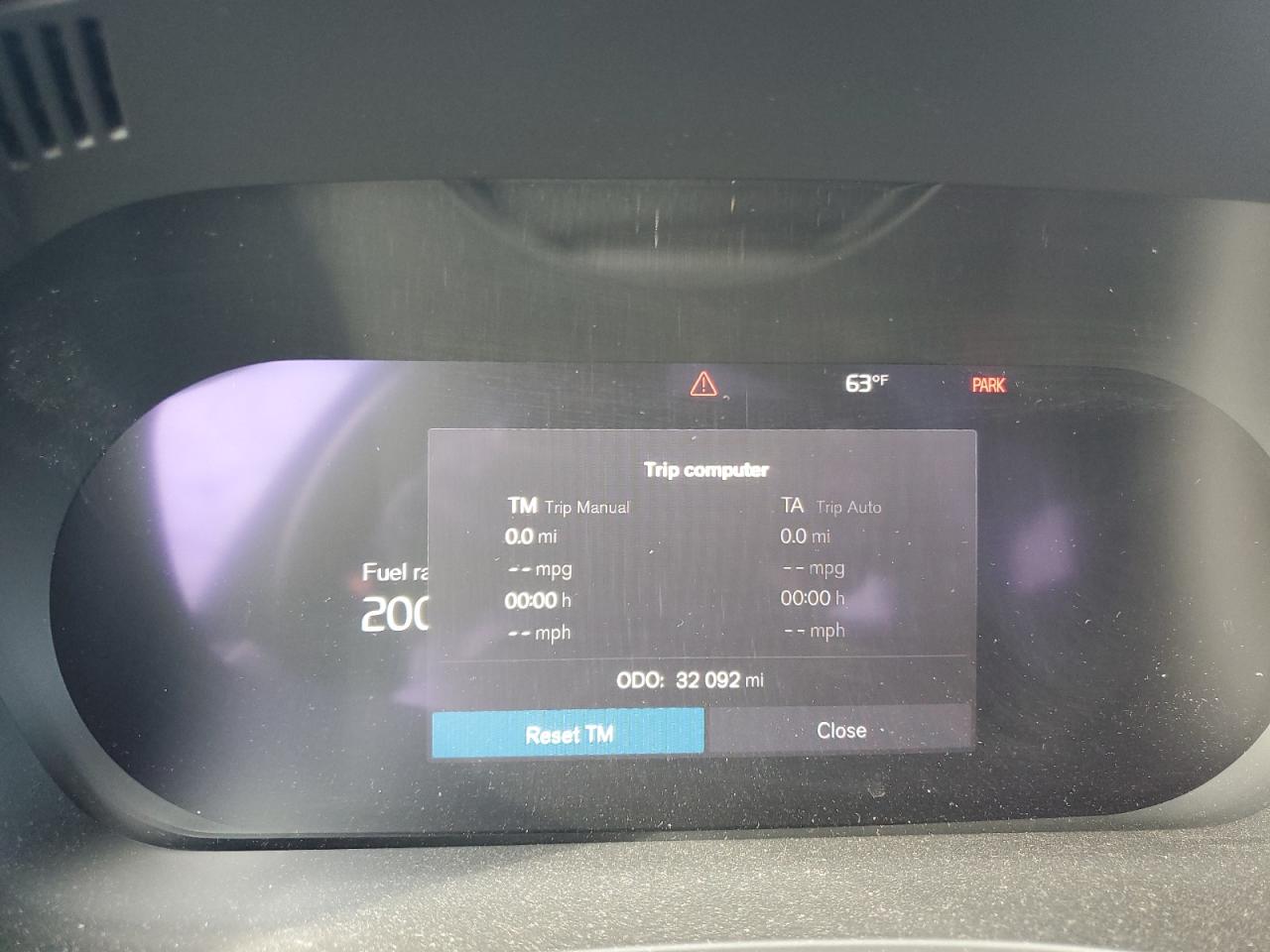 2022 Volvo Xc60 B5 Momentum VIN: YV4L12DK6N1914284 Lot: 93115655