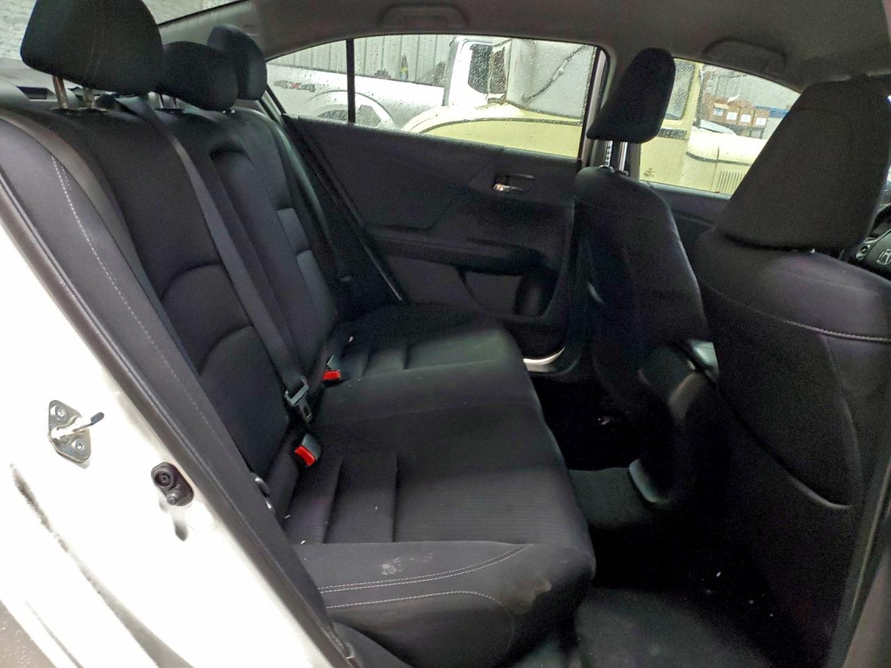 2015 Honda Accord Sport VIN: 1HGCR2F50FA176424 Lot: 92749515