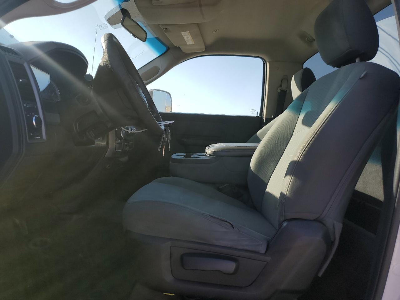 2017 Ram 1500 St VIN: 3C6JR6DG7HG632948 Lot: 93821245