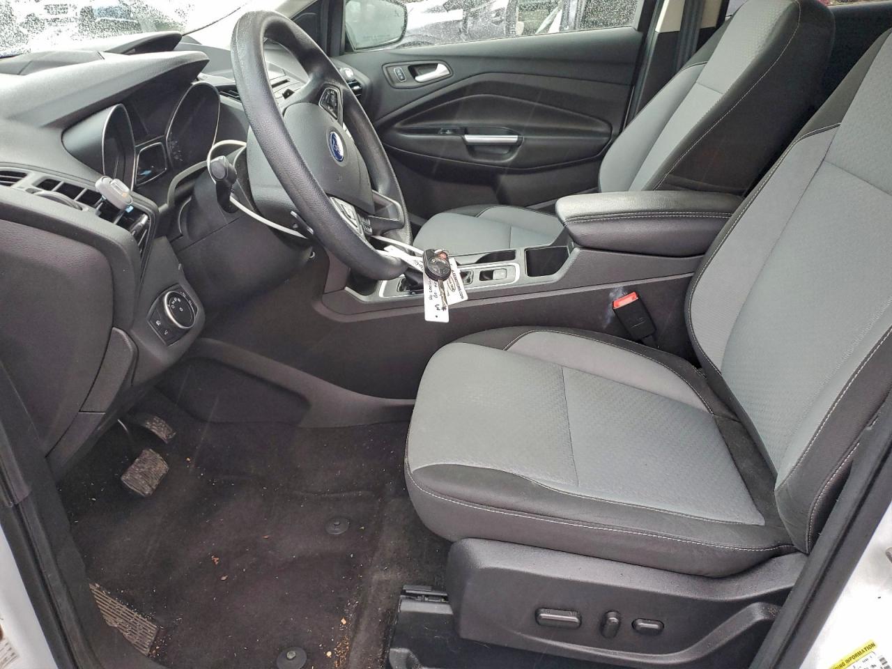 2017 Ford Escape Se VIN: 1FMCU0GD6HUE77297 Lot: 92272925